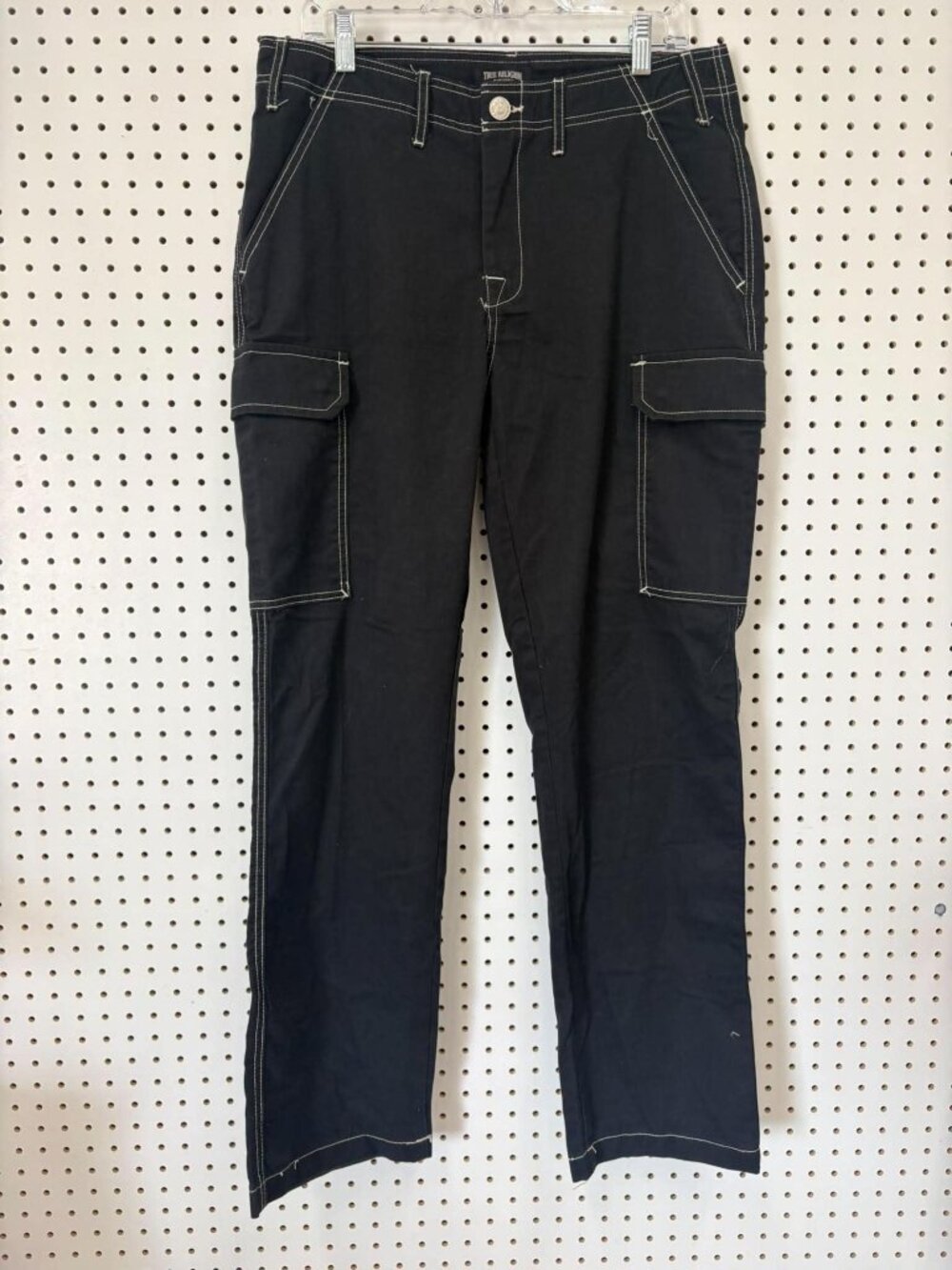 True Religion Black Cargo Pants With Contrast Stitching Size 31